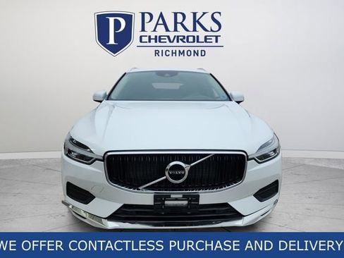 Used 2019 Volvo XC60 T6 Momentum w/ Multimedia Package image 2
