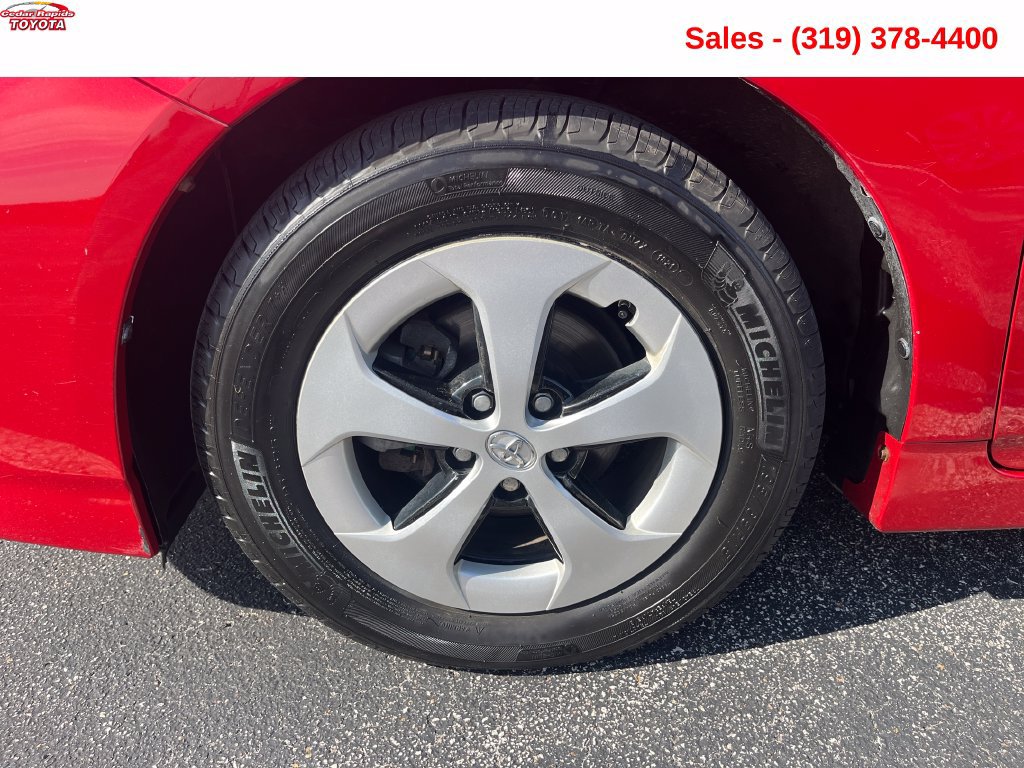 Used 2012 Toyota Prius Two FWD image 11