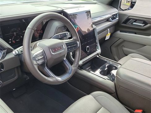 Used 2025 GMC Yukon XL Elevation w/ Technology Package image 7