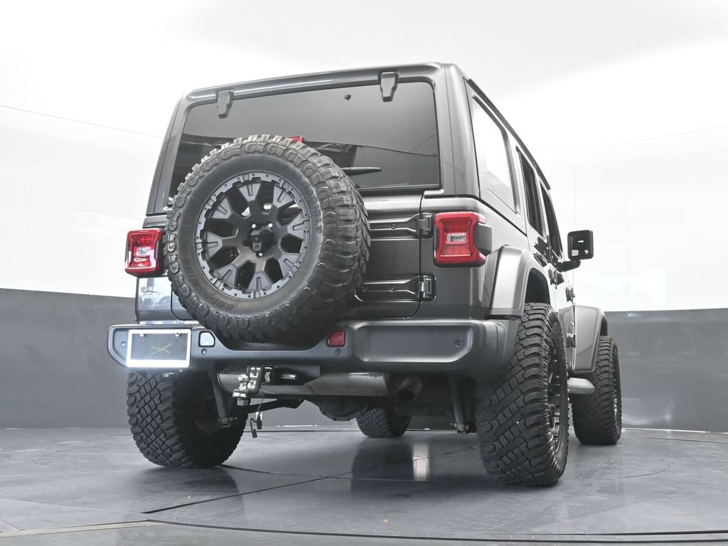 Used 2018 Jeep Wrangler Unlimited Sahara AWD/4WD image 57