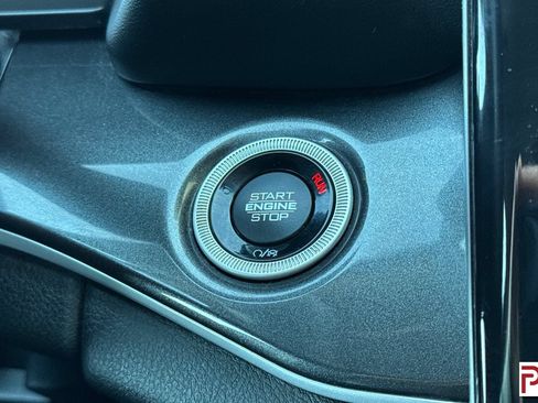 Used 2022 Jeep Grand Cherokee L Laredo w/ Luxury Tech Group I AWD/4WD image 28