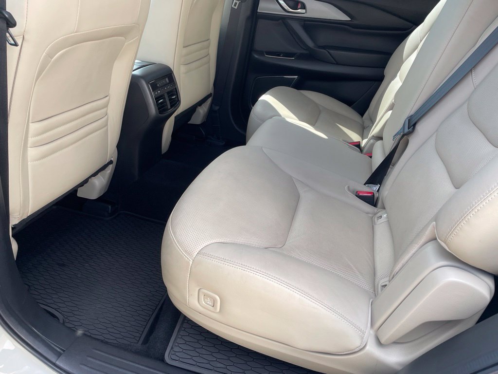 Used 2022 MAZDA CX-9 Touring w/ Touring Premium Package AWD/4WD image 18