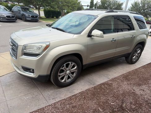 Used 2014 GMC Acadia SLT FWD image 9