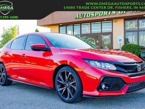 Used 2018 Honda Civic Sport image 1