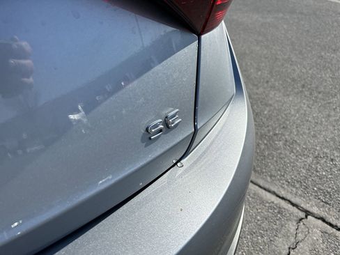 Used 2023 Volkswagen Jetta SE image 11