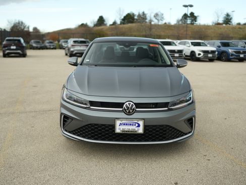 New 2026 Volkswagen Jetta SEL image 3