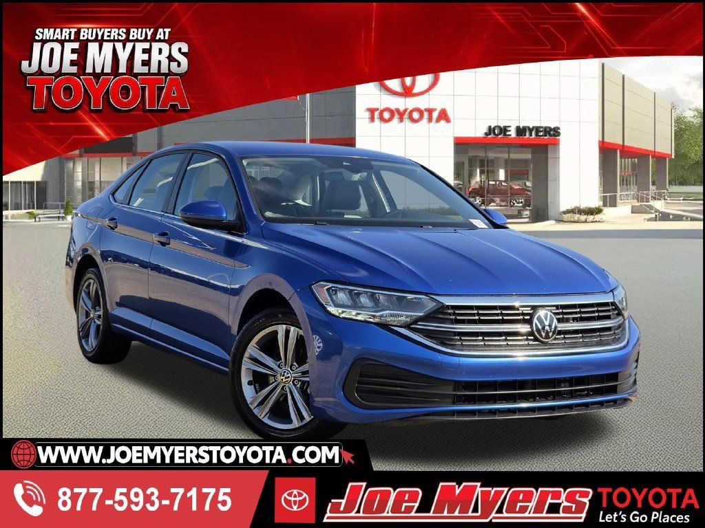 Used 2024 Volkswagen Jetta SE FWD image 1