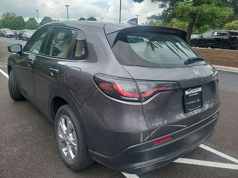 Used 2024 Honda HR-V LX image 9