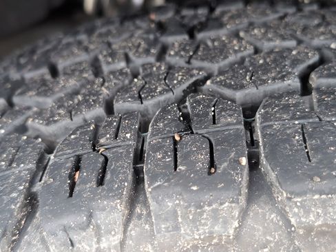 Used 2022 Chevrolet Silverado 2500 LTZ w/ Z71 Off-Road Package image 35