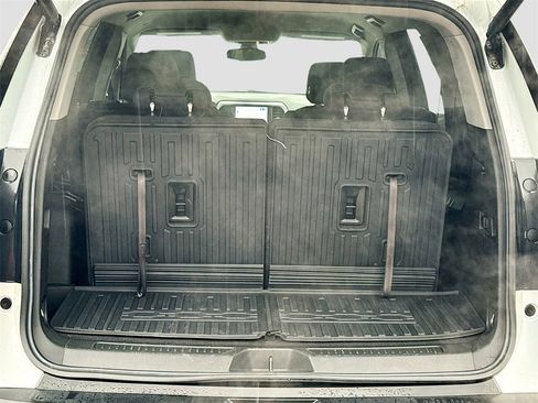 Used 2021 GMC Acadia AT4 image 26