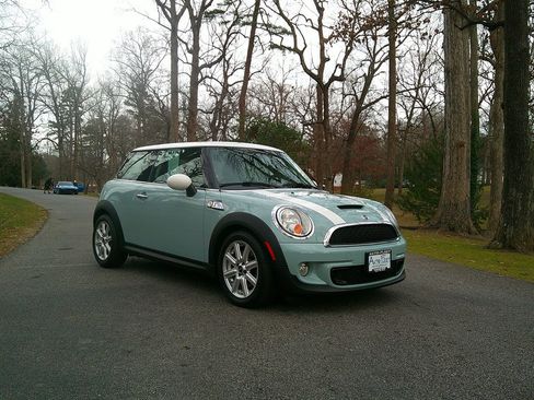 Used 2013 MINI Cooper S image 3