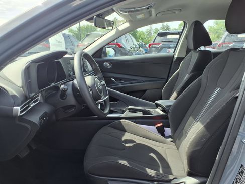 Used 2023 Hyundai Elantra SEL FWD image 24