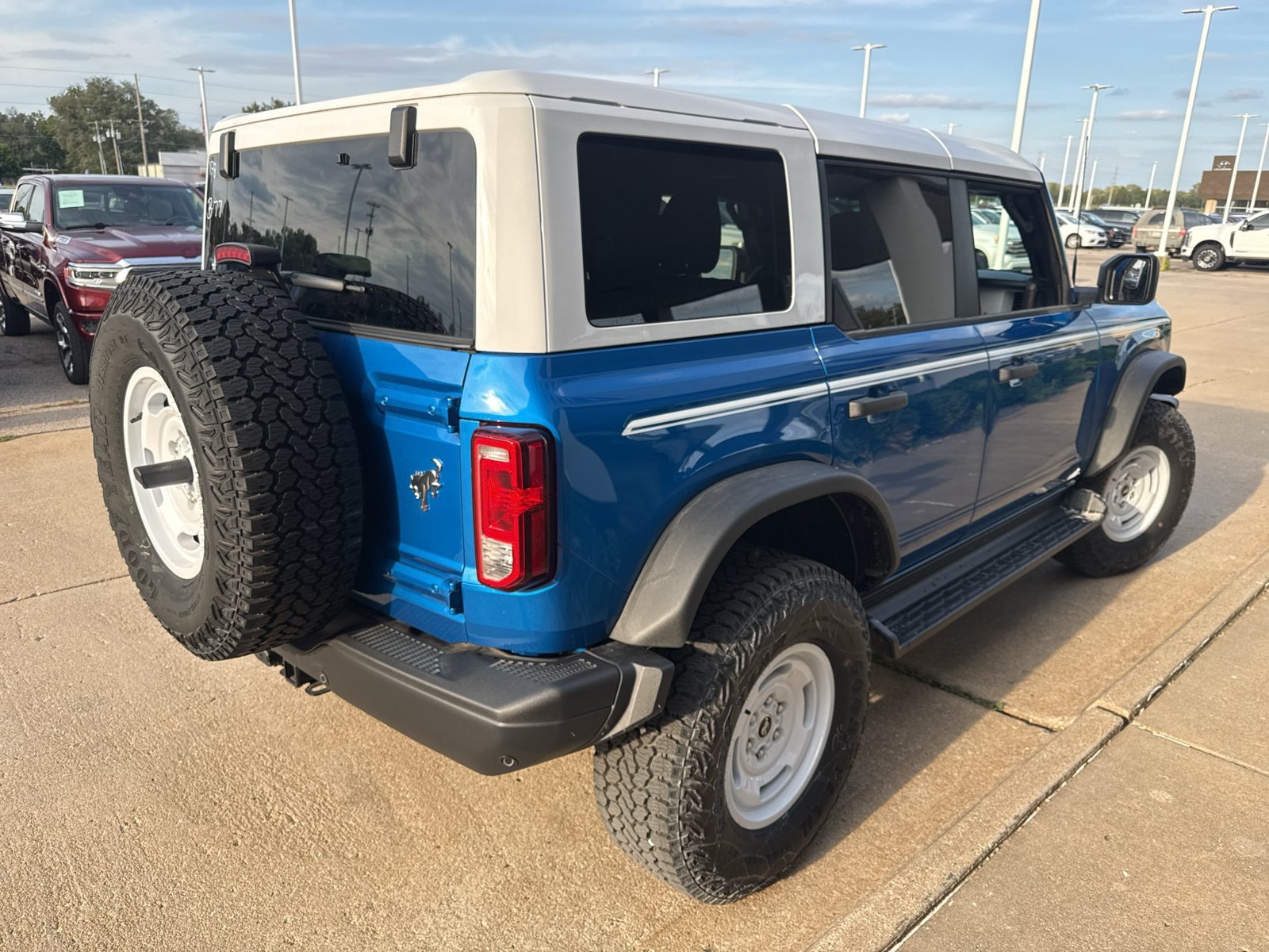 New 2026 Ford Bronco Heritage Edition AWD/4WD image 6