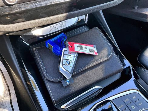 Used 2024 BMW X3 xDrive30i image 31