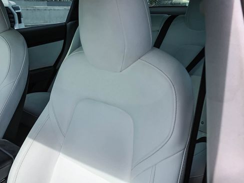 Used 2018 Tesla Model 3 Long Range AWD/4WD image 25