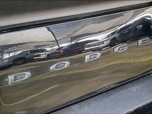 Used 2021 Dodge Challenger SXT w/ Blacktop Package image 10