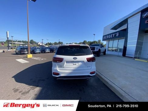 Used 2019 Kia Sorento EX AWD/4WD image 3