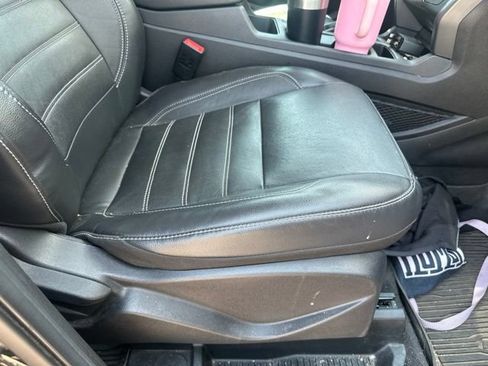 Used 2018 Ford Escape SEL AWD/4WD image 11