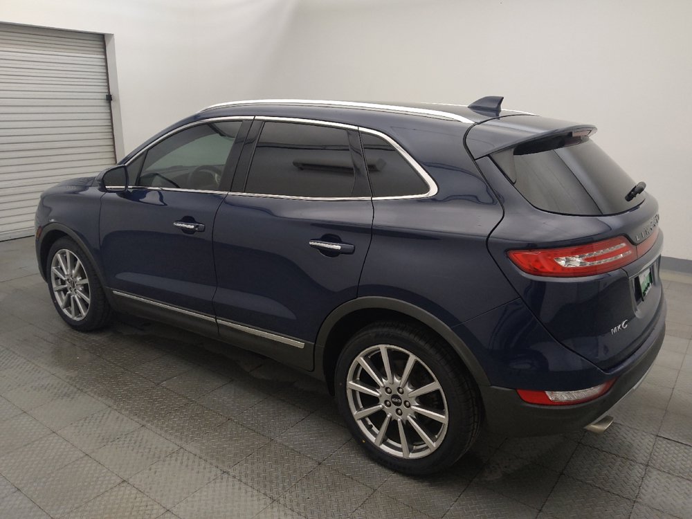 Used 2019 Lincoln MKC Reserve w/ MKC Climate Package FWD image 3