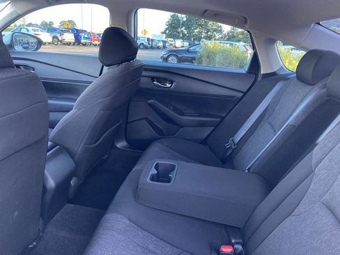 Used 2024 Honda Accord EX image 22