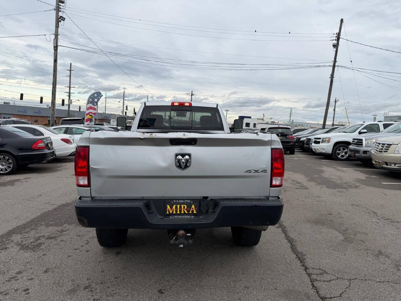 Used 2018 RAM 3500 Tradesman w/ Power & Remote Entry Group AWD/4WD image 3