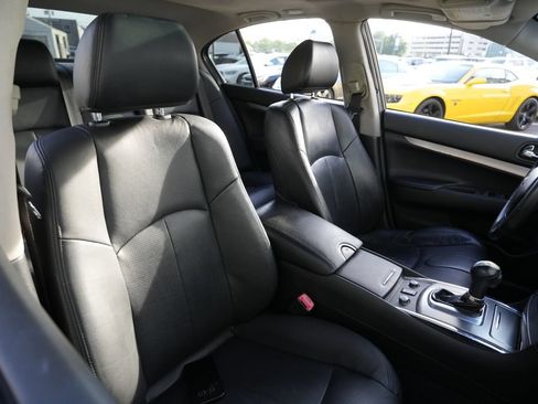 Used 2015 INFINITI Q40 AWD w/ Navigation Package image 27