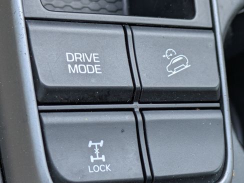 Used 2018 Hyundai Tucson Limited AWD/4WD image 27