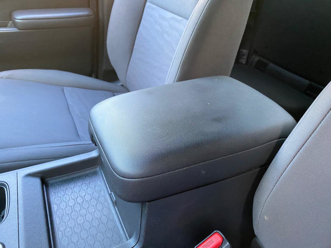 Used 2024 Nissan Frontier S RWD image 49