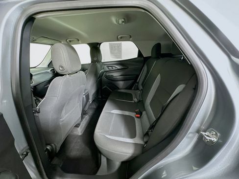 Used 2025 Chevrolet TrailBlazer LT FWD image 26