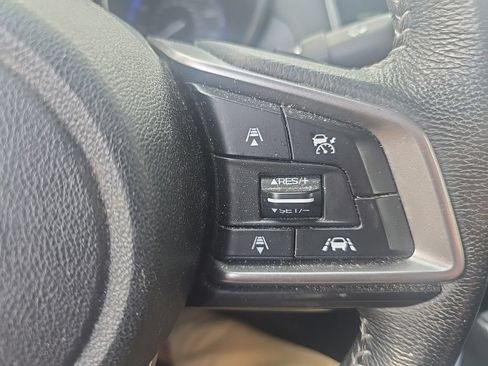 Used 2019 Subaru Legacy 2.5i Premium AWD/4WD image 14