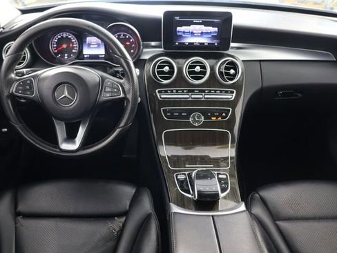 Used 2015 Mercedes-Benz C 300 4MATIC Sedan image 2