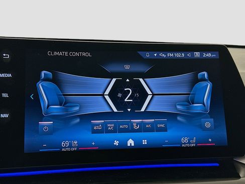 Used 2024 BMW X1 xDrive28i w/ Convenience Package image 23