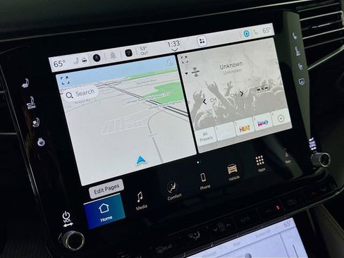 New 2026 Jeep Grand Wagoneer Summit image 18