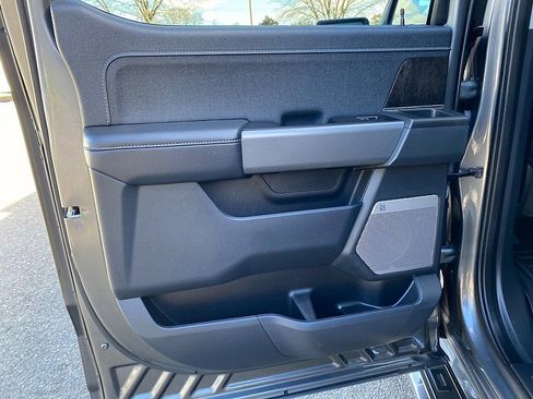 Certified 2023 Ford F150 Lariat w/ Equipment Group 502A High image 33