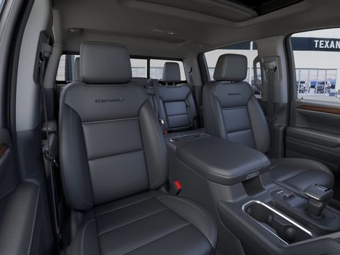 New 2026 GMC Sierra 1500 Denali w/ Denali Reserve Package RWD image 17