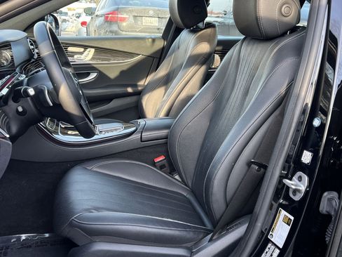 Used 2021 Mercedes-Benz E 350 4MATIC Sedan w/ Premium Package image 11