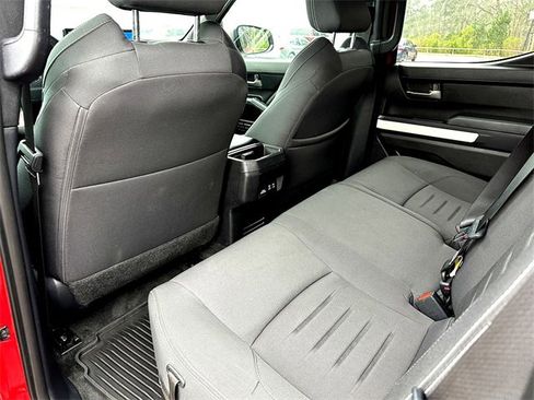 Used 2024 Toyota Tacoma TRD Off-Road image 20