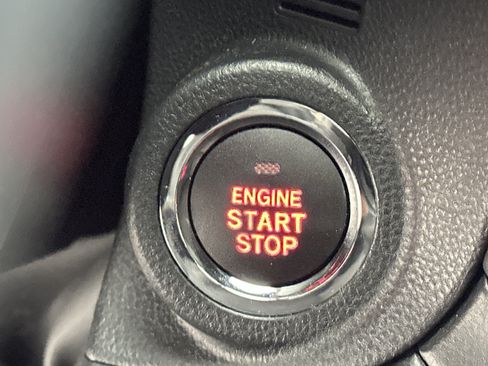 Used 2025 Subaru Legacy Limited image 30