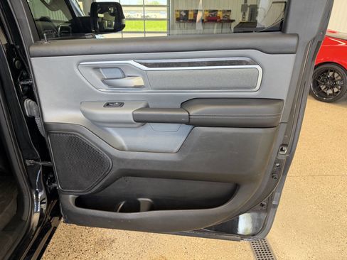 Used 2023 RAM 1500 Big Horn AWD/4WD image 19