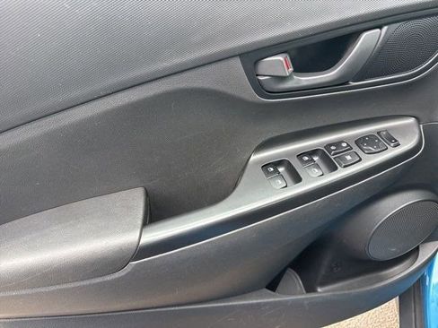 Used 2020 Hyundai Kona SE FWD image 13