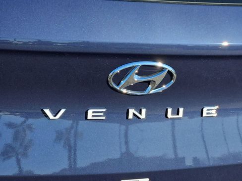 New 2026 Hyundai Venue SEL FWD image 11