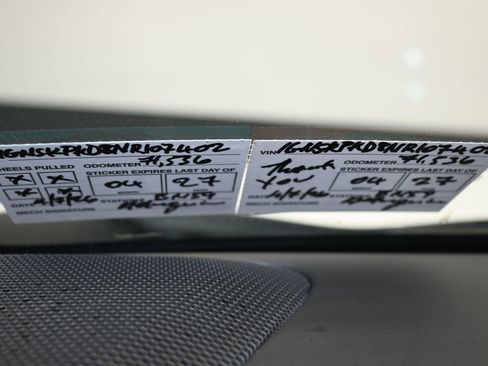 Used 2022 Chevrolet Tahoe Z71 w/ Luxury Package image 10