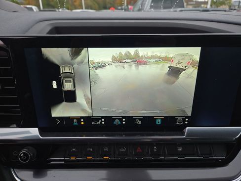 Used 2023 Chevrolet Silverado 1500 High Country w/ High Country Premium Package image 22