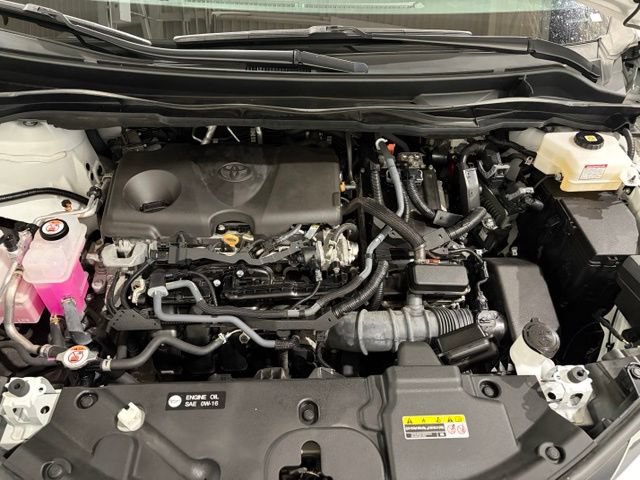 Used 2024 Toyota Sienna XLE FWD image 26