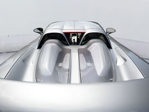 Used 2005 Porsche Carrera GT RWD image 20