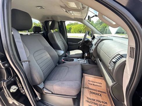 Used 2019 Nissan Frontier S RWD image 16