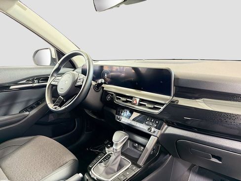Used 2024 Kia Seltos S AWD/4WD image 30
