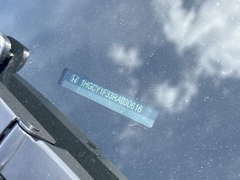 Used 2024 Honda Accord EX image 9