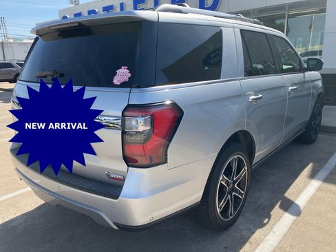 Used 2019 Ford Expedition Limited w/ Texas Edition Package image 3