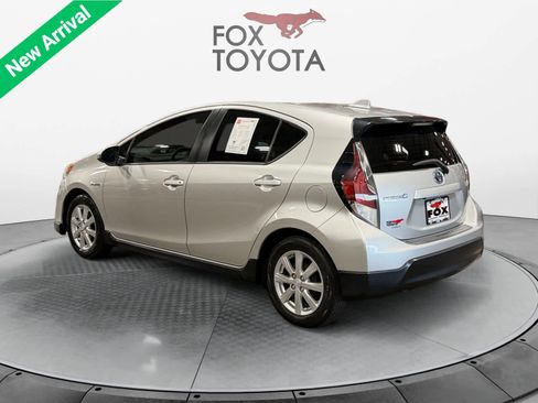 Used 2017 Toyota Prius C Three FWD image 4